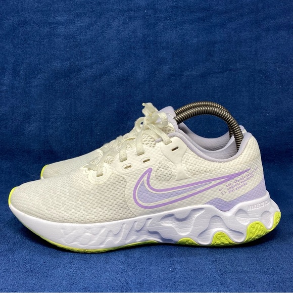 Women's Nike Renew Ride 2 Running Shoes Summit White Lilac CU3508-100 Size US 8 - Picture 7 of 10